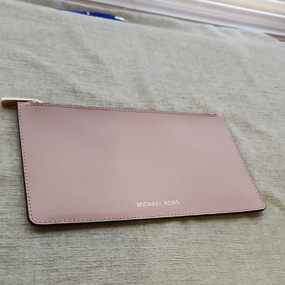Michael Kors Handbags - MICHAEL KORS BLUSH PINK POUCH